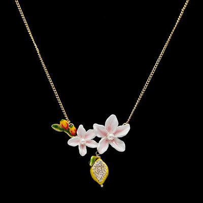 【Koaa海購】Les Nereides 琺瑯彩釉珍珠白色花朵檸檬項鏈時尚清新百搭水果鎖骨鏈