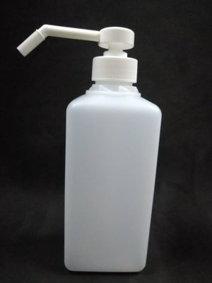 500cc 下壓式噴頭瓶 HDPE塑膠瓶 透明瓶 噴瓶 台灣製可裝防疫酒精/精油乾洗手液 下壓式噴霧瓶 方形瓶台灣製