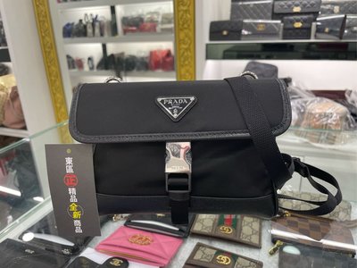 ㊣東區正精品㊣PRADA 2ZH108 PRADA 全新黑色尼龍銀三角牌釦式迷你翻蓋小手機包肩背包斜背包 RZ4759