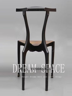 桃子家居實木進口柚木西班牙設計師高力軟包皮革餐椅中古書桌椅藝術風格