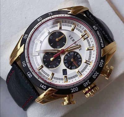 VERSACE V-Ray 白色錶盤 黑色皮革錶帶 石英 三眼計時 男士手錶 VDB040014