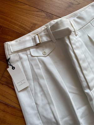 義大利製 LARDINI x NICK WOOSTER WHITE GURKHA SHORT 廓爾喀 軍裝短褲 ALL WHITE EUR46 全白 白褲