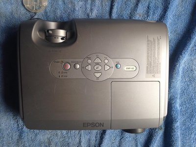 EPSON愛普生EMP-62數位液晶投影機 零件機 $600 隨機出貨