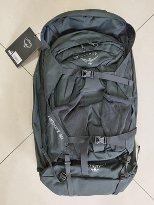 現貨商品 Osprey Farpoint 55 旅行子母背包  灰綠色  行李背包 可拆小背包 剩SM