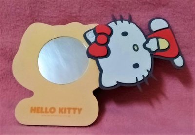 1元 贈品 凱蒂貓 Hello Kitty 隨身鏡 -- 購物滿888元 加一元多一個