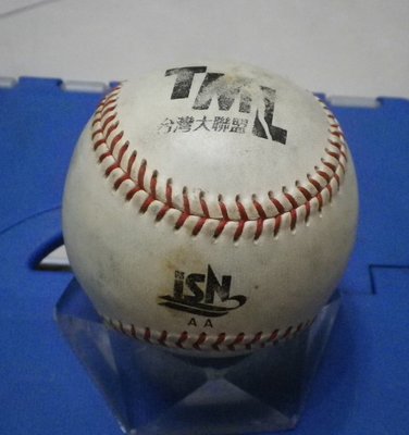 棒球天地---超級決版---1997年台灣大聯盟TML元年開打創立前試打球.只有1顆