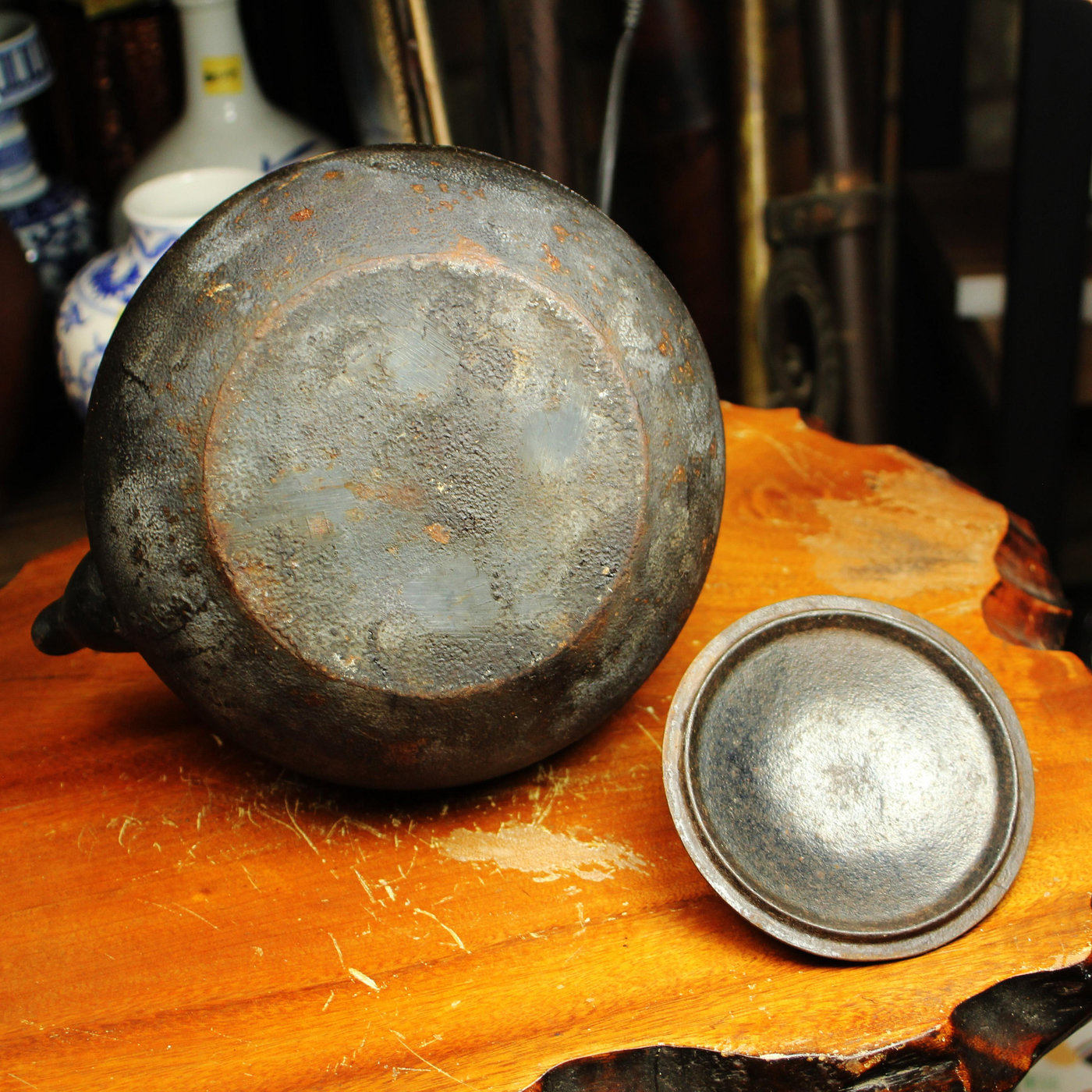 桑園の】 日本老鐵壺南部鐵器寶星堂鐵壺2.1kg 鐵瓶霰肌夾提Q 11263 