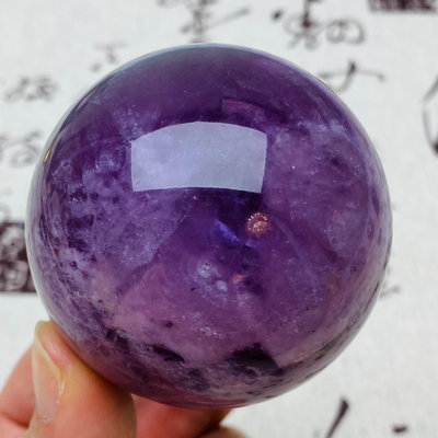 B328天然螢石水晶球紫螢石球晶體通透螢石原石打磨綠色水晶球 水晶 擺件 原石【天下奇物】868
