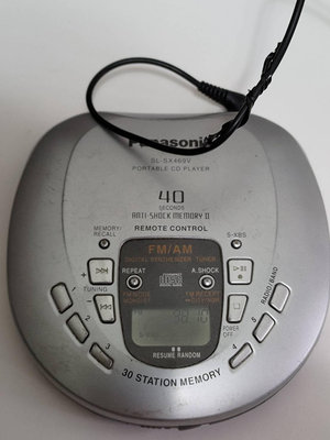 日本製 Panasonic SL-SX469V 中古CD 隨身聽 可聽廣播電台FM 功能正常 附原廠廠變壓器  缺耳機
