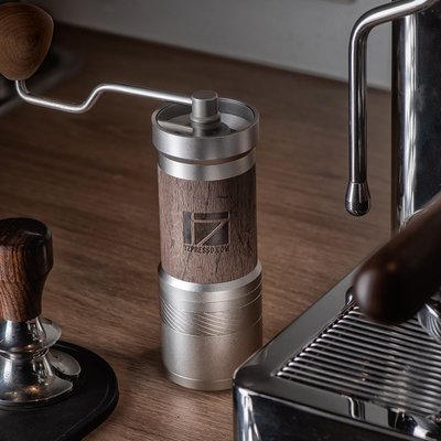 現貨 1ZPRESSO JEPLUS 手搖磨豆機意式咖啡機家用手磨手動咖啡豆研磨機~特價