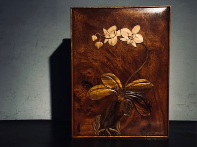 日治時期鑲嵌蝴蝶蘭木盒（蓬萊塗）