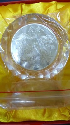 玉禪閣~中央造幣廠~2000年龍年-水晶龍5英兩5盎司5oz含保證書-無原盒