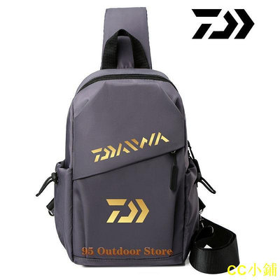 CC小鋪男士 Daiwa 包多功能 USB 充電釣魚背包優質旅行遠足戶外運動防水袋