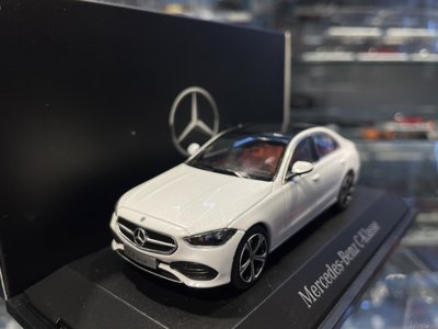 吉華科技＠ 1/43 原廠 Mercedes-Benz C-Class 白色