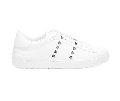 [全新真品代購] VALENTINO 灰銀色鉚釘 白色皮革 休閒鞋 / 運動鞋 (Rockstud)