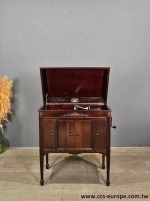 英國 Columbia  手搖式 黑膠唱機 古董 留聲機 櫃體 留聲機 (可當 展示桌/邊櫃)  ss0775【卡卡頌  歐洲古董】✬