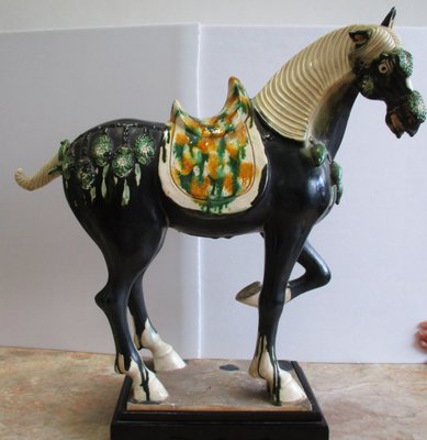 《三十年收藏品出清》大型唐三彩馬擺飾