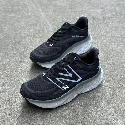 精品代購?新品 New Balance Fresh Foam x More v4 極致舒適 慢跑鞋 專業跑鞋 輕量跑步鞋 厚底緩震
