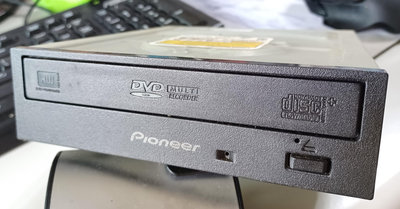 ╭✿㊣ 二手 內接式 SATA DVD-RW 光碟機/燒錄機【Pioneer】功能正常 特價 $59 ㊣✿╮