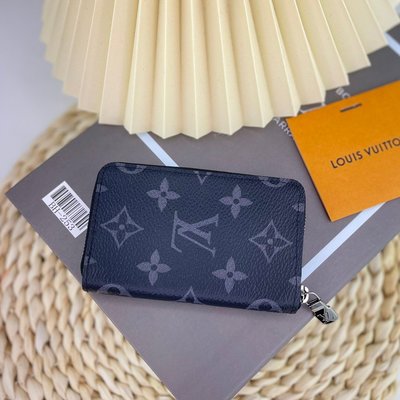 Shop Louis Vuitton Micro Pochette Accessoires (M81176) by design◇base