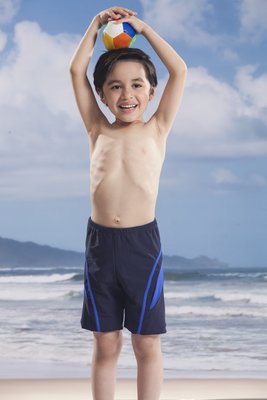 Ａ＆Ｔ【泳之美】台灣製大童七分泳褲＄原價900【2907】L.XL.2L.3L