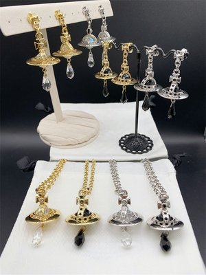 下殺-Vivienne Westwood 時尚金銀邊閃閃施華大鉆黑色水晶土星水滴耳環項鏈