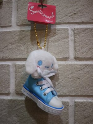 婕的店日本精品~日本帶回~Sanrio大耳狗帆布鞋造型吊飾