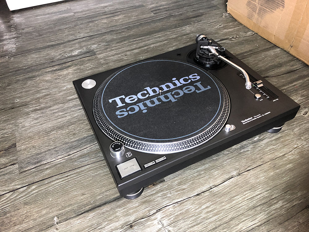 [淘兒] 美品Technics SL1200 MK5 黑膠唱盤(GE4FB001705) | Yahoo