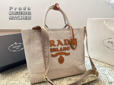 【二手包包】普拉達Prada 托特包 男女通用款哦眾多明星追捧的單品面料 品質 超高回頭率尺寸 32 27 NO3312