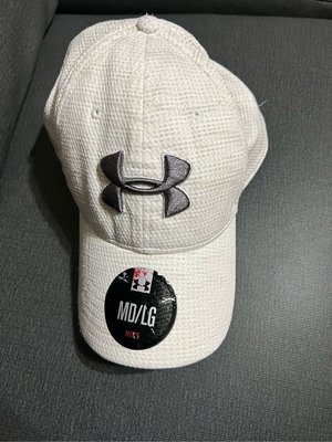 品牌帽UNDER ARMOUR尺寸56-60cm(櫃4紅97）