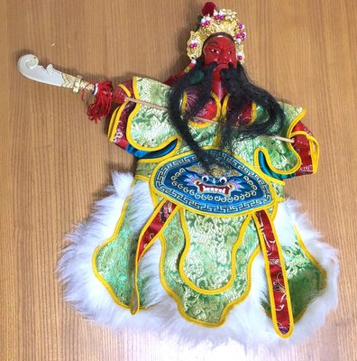 台灣傳統藝術 布袋戲 紅面 關公 關雲長 關羽 布袋戲偶 布袋戲手偶  早期的廟會野台戲偶