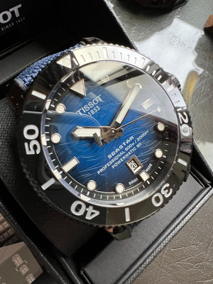TISSOT 天梭 Seastar 海星2000系列 600米 潛水錶 機械錶 男錶 漸變藍 陶瓷錶圈 PVD黑化錶殼