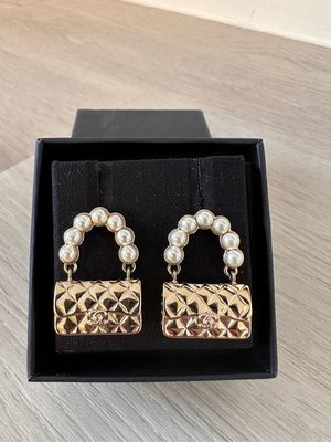 網紅最愛 Chanel珍珠包包耳環 「附專櫃購證」