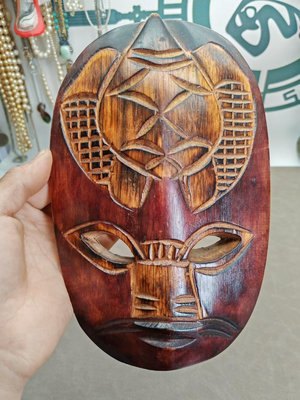 【更新】中古飾品vintage手工木雕面具