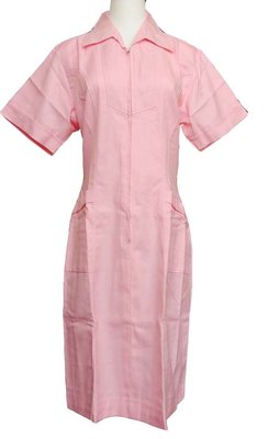 ☆°萊亞生活館 °台製護士服【H701裙裝-尖領-前拉鍊-粉紅色-斜紋布-短袖下標區】
