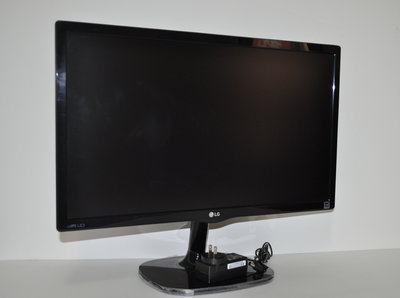 樂金 LG 22MP57D-P 22吋 IPS 寬螢幕 LCD 液晶顯示器 1920x1080 DVI D-Sub