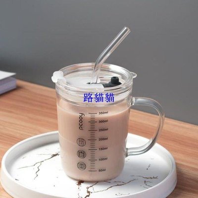 刻度牛奶杯早餐咖啡杯大容量杯子帶蓋勺家用吸管玻璃杯大人奶茶杯路貓貓超夯 正品 現貨