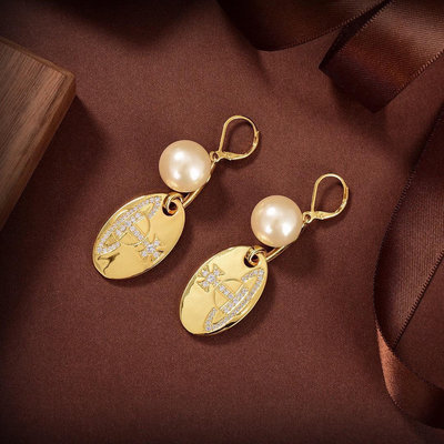 英國知名設計師品牌Vivienne Westwood水鑽土星吊牌 珍珠耳環 代購