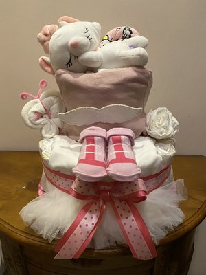 客製化 尿布蛋糕 彌月禮 滿月禮 生日禮物 尿布塔 凱麗貓 kitty 尿布蛋糕 熊大兔兔 迪士尼 蛋黃哥米奇米妮