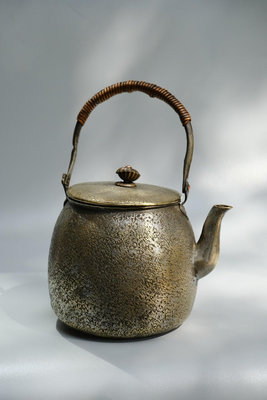 日本帶回明治大正期百年白銅熏銀銅壺小品壺容量只有約30