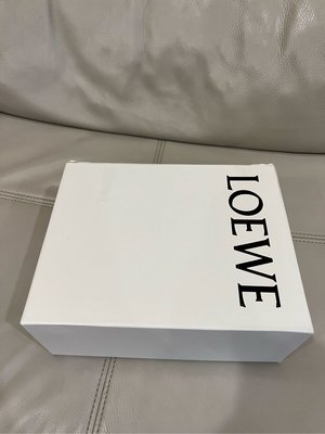 Loewe Barcelona 包包 真品原廠紙盒