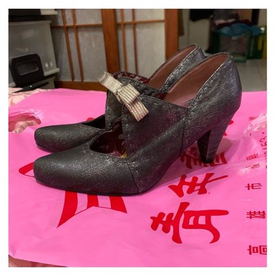 「二手鞋」MACANNA 牛皮高跟鞋 37號（黑色）G