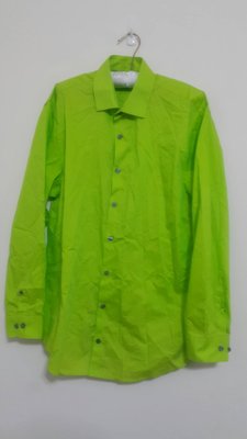 KENNETH COLE  美國紐約時尚品牌 綠色素面襯衫 質感 表演 藝術