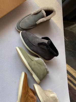 羊毛短靴 DANDT 時尚麂皮羊毛情侶短靴（20 DEC 50888800040）風格請在賣場搜尋TUB或外銷女鞋