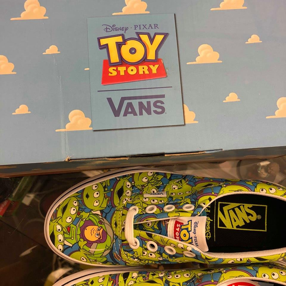 女生BEETLE VANS DISNEY TOY STORY 玩具總動員三眼怪22.5 夜光| Yahoo