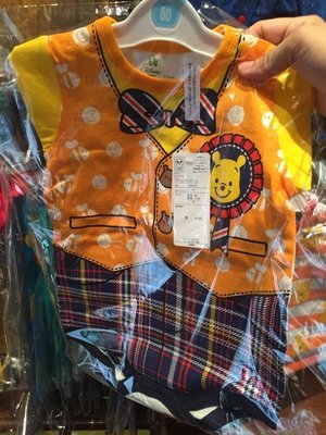 ☆Joan☆日本帶回東京迪士尼小熊維尼 滿週歲寶寶連身裝 嬰兒包屁衣