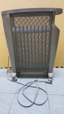 【BIONAIRE】瞬熱式電暖爐 BH3930-U 9片 葉片式電暖爐 瞬熱式電暖器 功能正常的喔 !