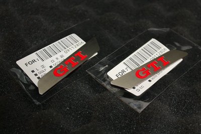 【翰翰二輪】福斯Golf GTI 小鋼炮 鋁合金金屬髮絲貼 金屬貼 形象貼 鋁合金銘版 GTI式樣 GTI周邊商品