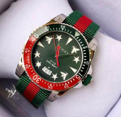 GUCCI Dive 陶瓷圈 綠色面錶盤 紅色配綠色尼龍錶帶 石英 男士手錶 YA136339