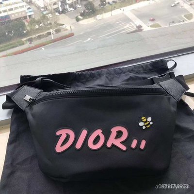 【日本二手】Dior Homme x Kaws 黃蜜蜂 藍色/粉色 黑色 腰包 1KWPO100YLE